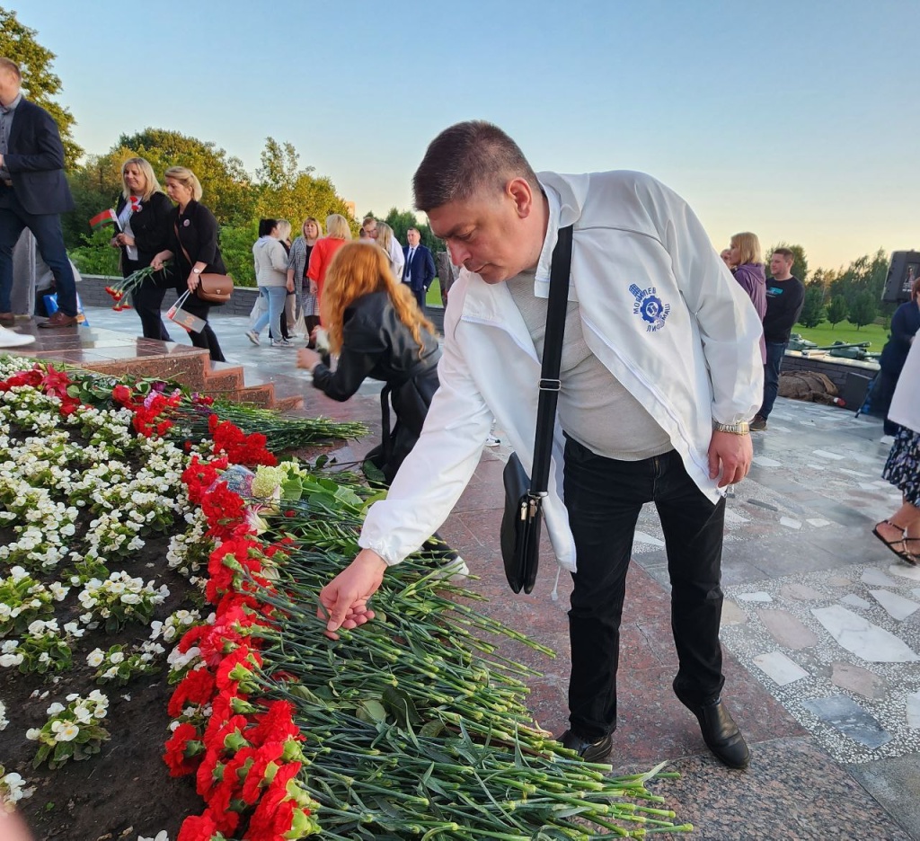 photo_2024-06-22_05-05-49 (2).jpg