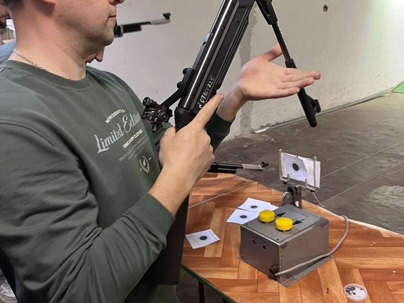 Команда заводчан приняла участие в соревнованиях по стрельбе городской спартакиады!