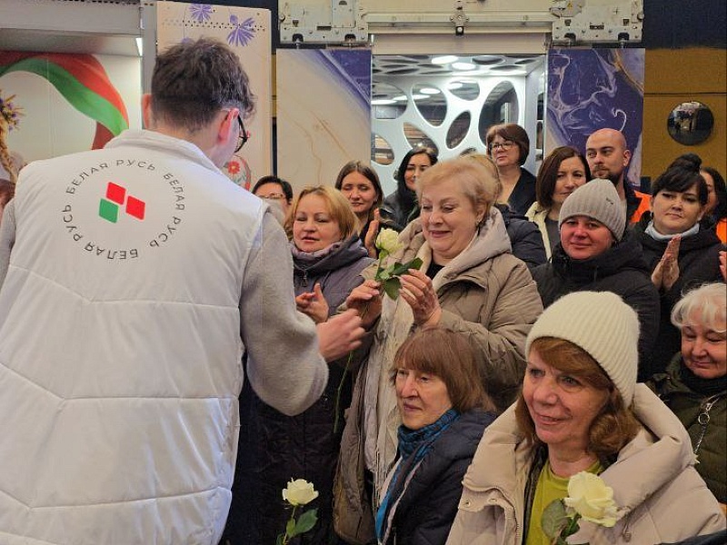 «Женщины — наше вдохновение!»: праздничный концерт в ОАО «Могилевлифтмаш»