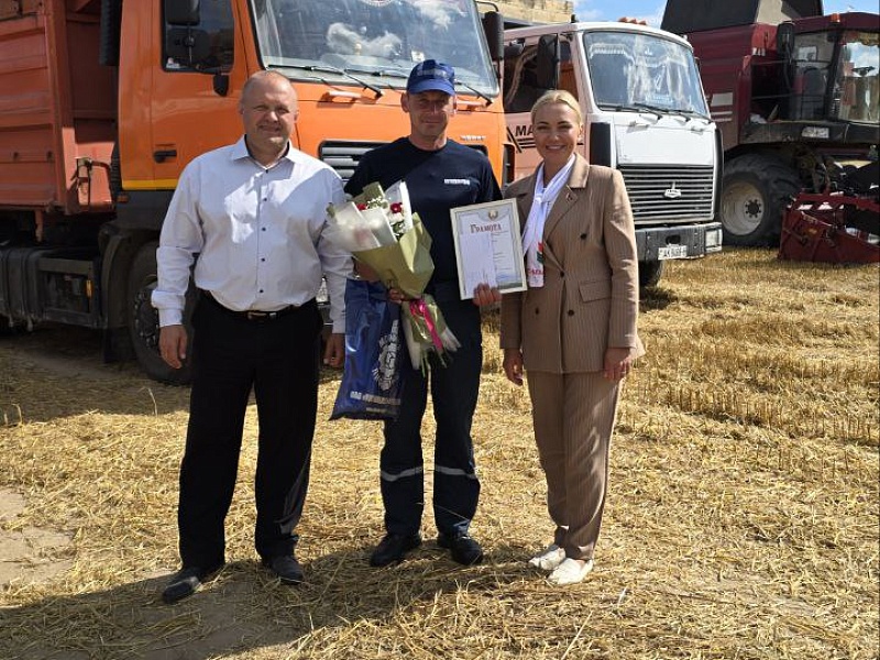 Наши герои пожинают плоды своего труда!