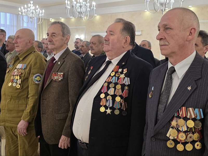 У ОТЧИЗНЫ ГЕРОЕВ НЕ СЧЕСТЬ