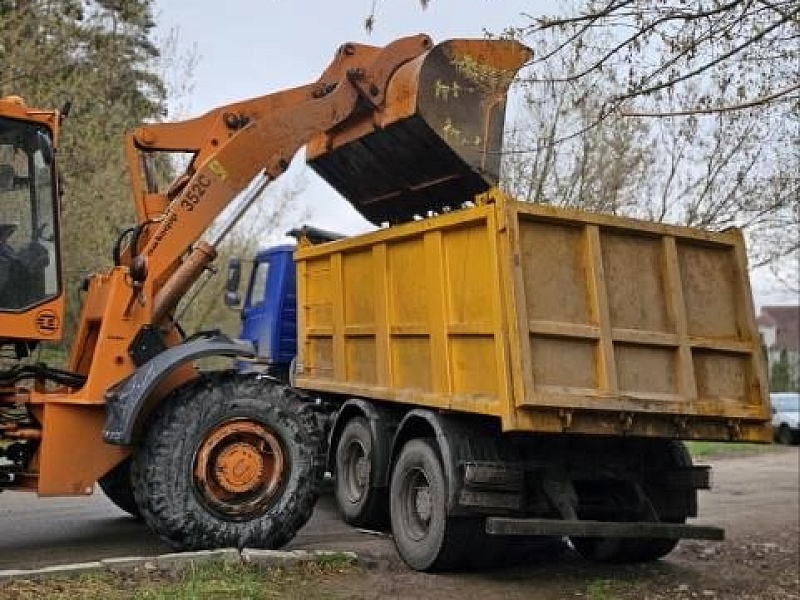ТРУДОВОЙ РИТМ СУББОТНИКА: ПРЕОБРАЖАЕМ «МОГИЛЕВЛИФТМАШ» ВМЕСТЕ!