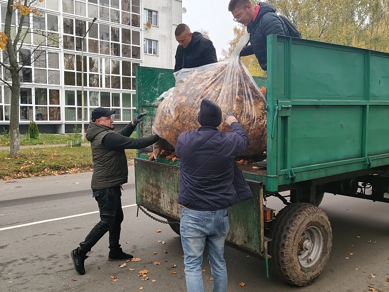 НАВЕЛИ ПОРЯДОК ВМЕСТЕ, ЧТОБЫ НАШ ЛЮБИМЫЙ ГОРОД РАДОВАЛ КАЖДОГО СВОИМ ТЕПЛОМ И УЮТОМ!
