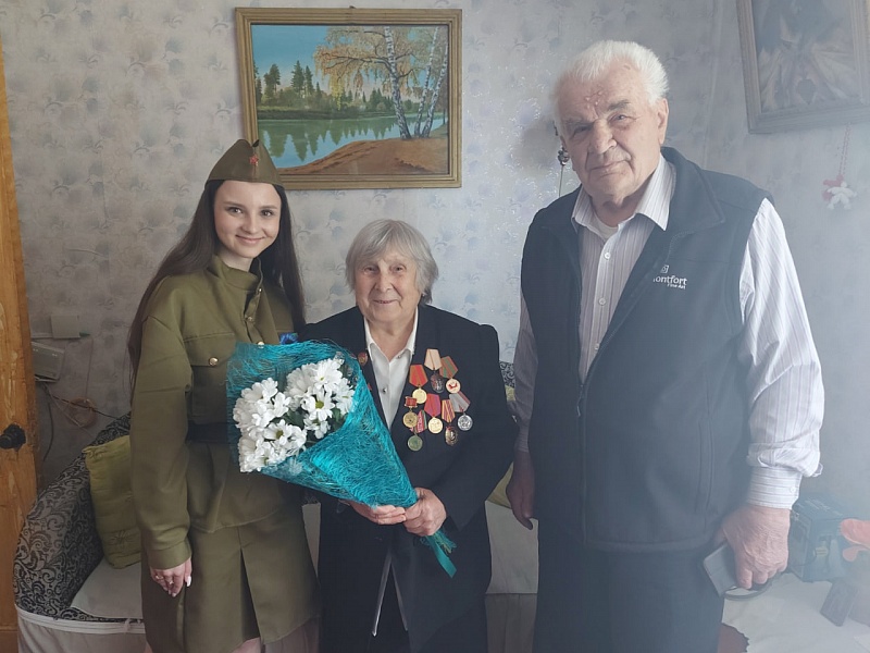 НИКТО НЕ ЗАБЫТ И НИЧТО НЕ ЗАБЫТО!