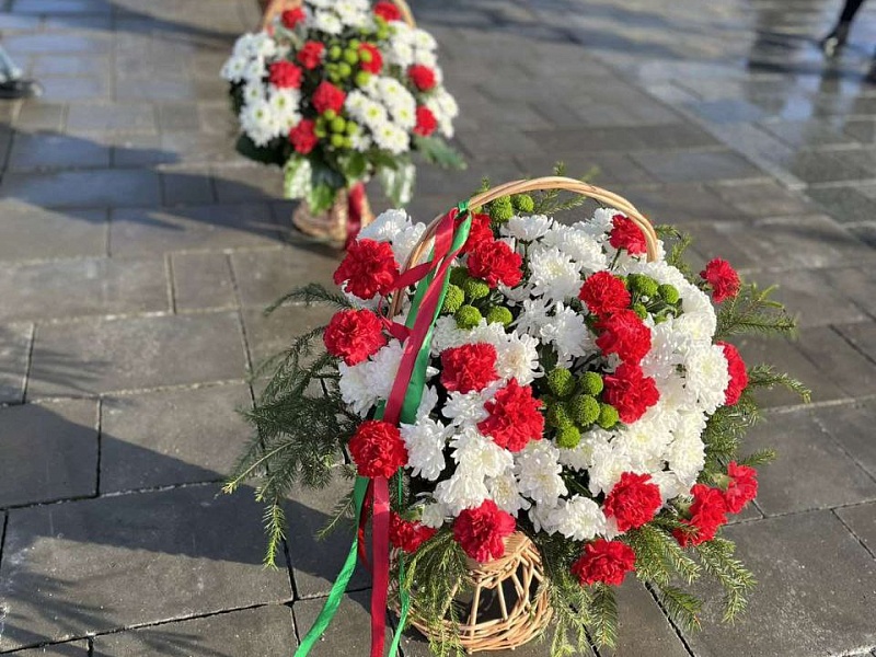 ПАМЯТЬ И УВАЖЕНИЕ К ЗАЩИТНИКАМ ОТЕЧЕСТВА 