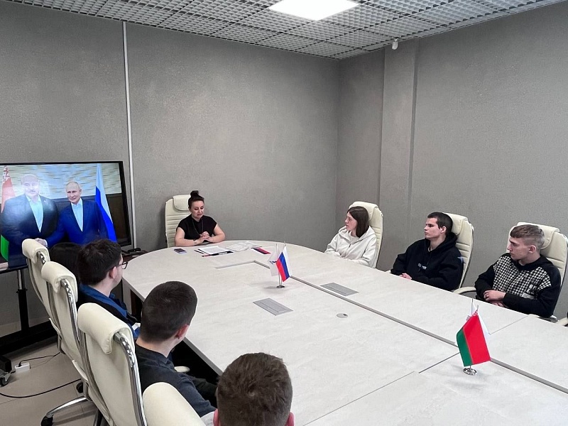 НАШЕ БУДУЩЕЕ – В ЕДИНСТВЕ: Диалог с молодежью «Могилевлифтмаш»