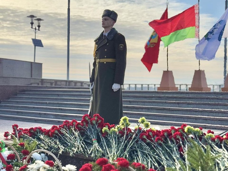 ПАМЯТЬ И УВАЖЕНИЕ К ЗАЩИТНИКАМ ОТЕЧЕСТВА