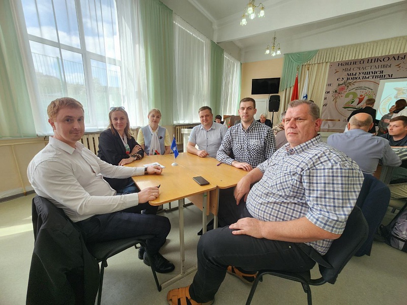Могилевлифтмаш: команда "Белой Руси" - серебряные призеры интеллектуального турнира!
