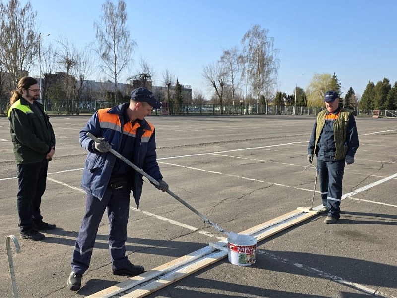 Могилевские лифтостроители активно включились в апрельский субботник - 2026!