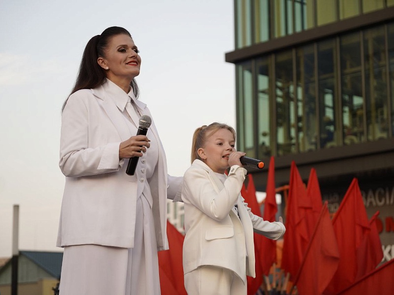 Лифтостроители на Площади Единства!