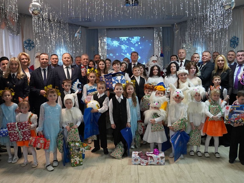 Мечты должны сбываться: "Новогоднее желание" Марата Жукова!