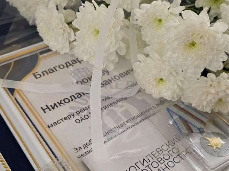 У ОТЧИЗНЫ ГЕРОЕВ НЕ СЧЕСТЬ