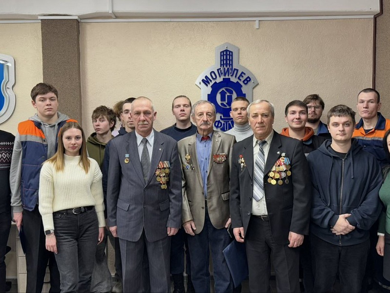 Могилевлифтмаш почтили память воинов-интернационалистов