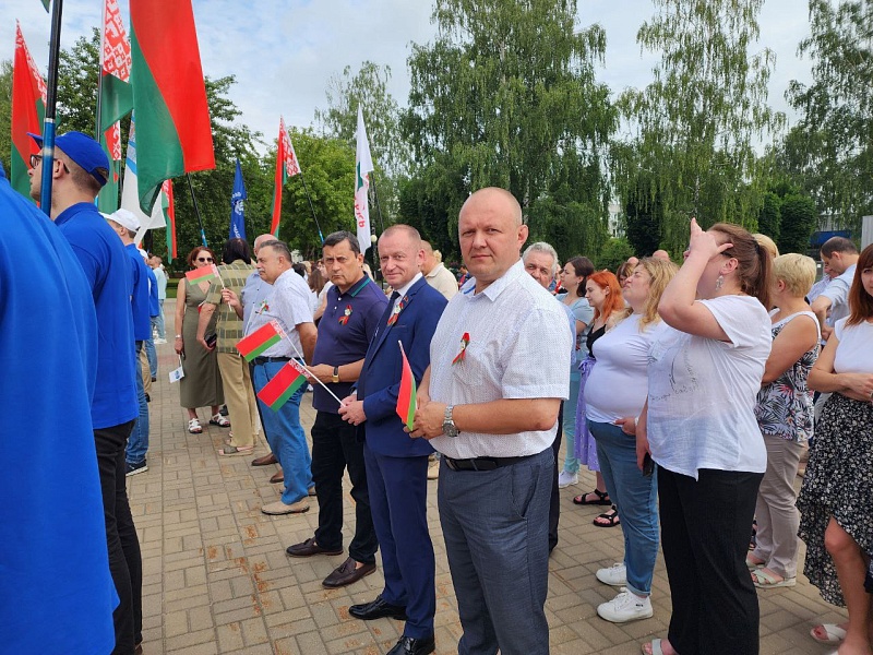 Открытие мемориальной доски в честь первого директора предприятия