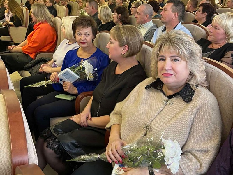 С ДНЕМ РОЖДЕНИЯ,  ЗАВОДЧАНЕ! 