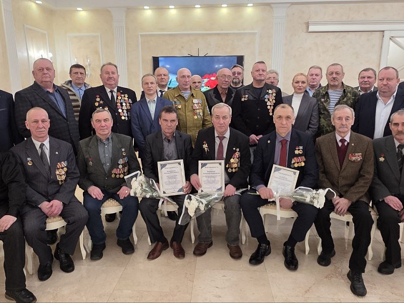 У ОТЧИЗНЫ ГЕРОЕВ НЕ СЧЕСТЬ