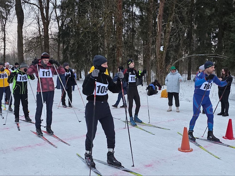 ЛИФТОСТРОИТЕЛИ СЕРЕБРЯНЫЕ ПРИЗЕРЫ ЛЫЖНЫХ ГОНКОК