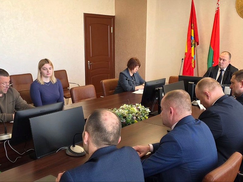 Старт в большую профессию: на «Могилевлифтмаш» подводят итоги стажировки