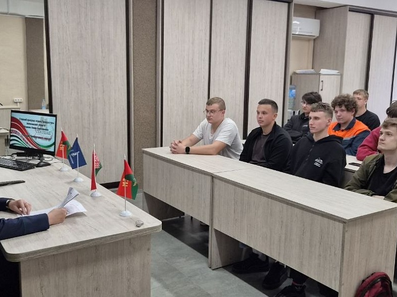 ПАМЯТЬ, КОТОРАЯ ЖИВА - молодежь «Могилевлифтмаш» встретилась с представителем прокуратуры