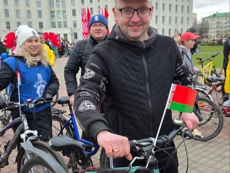 В ЕДИНОМ РИТМЕ С ГОРОДОМ: «МОГИЛЕВЛИФТМАШ» НА БОЛЬШОМ ВЕЛОПРОБЕГЕ!