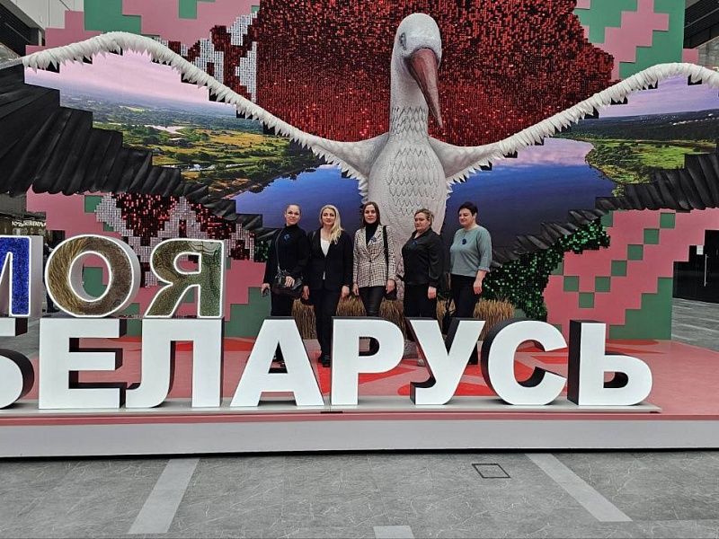 "Моя Беларусь": Молодые работники "Могилевлифтмаш" впечатлены достижениями страны