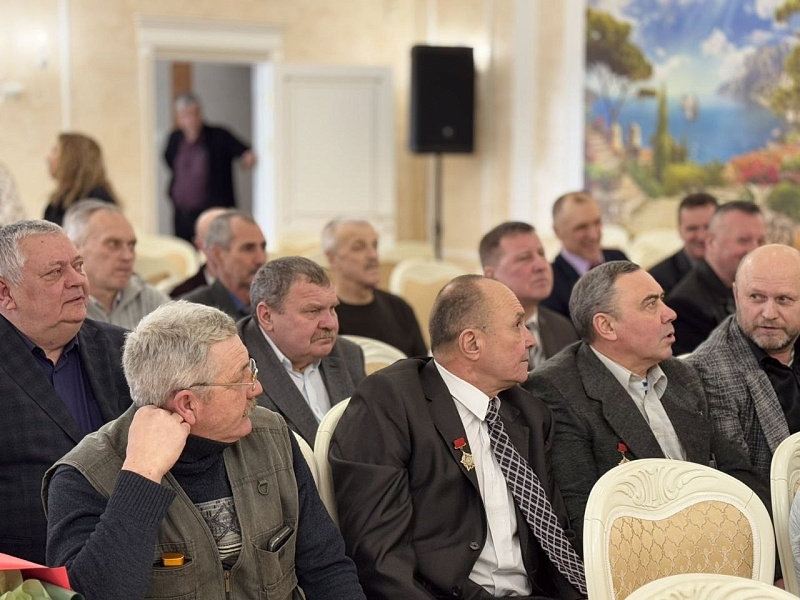 С БЛАГОДАРНОСТЬЮ ЗА ОТВАГУ