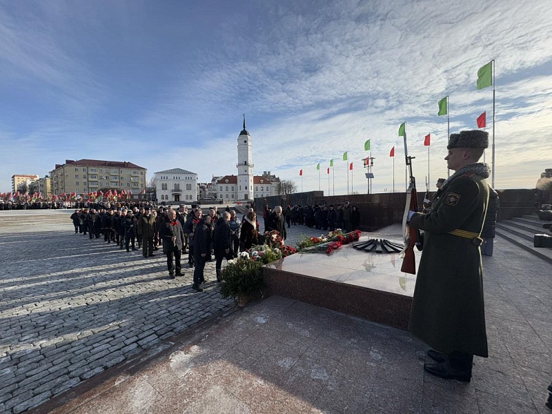 ПАМЯТЬ И УВАЖЕНИЕ К ЗАЩИТНИКАМ ОТЕЧЕСТВА