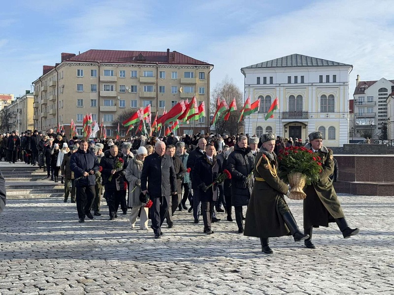 ПАМЯТЬ И УВАЖЕНИЕ К ЗАЩИТНИКАМ ОТЕЧЕСТВА