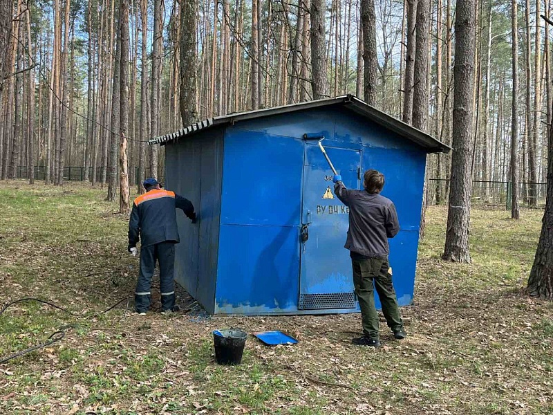 МОЛОДЕЖЬ МОГИЛЕВЛИФТМАШ БЛАГОУСТРАИВАЕТ БАЗУ ОТДЫХА В ЧЕЧЕВИЧАХ!