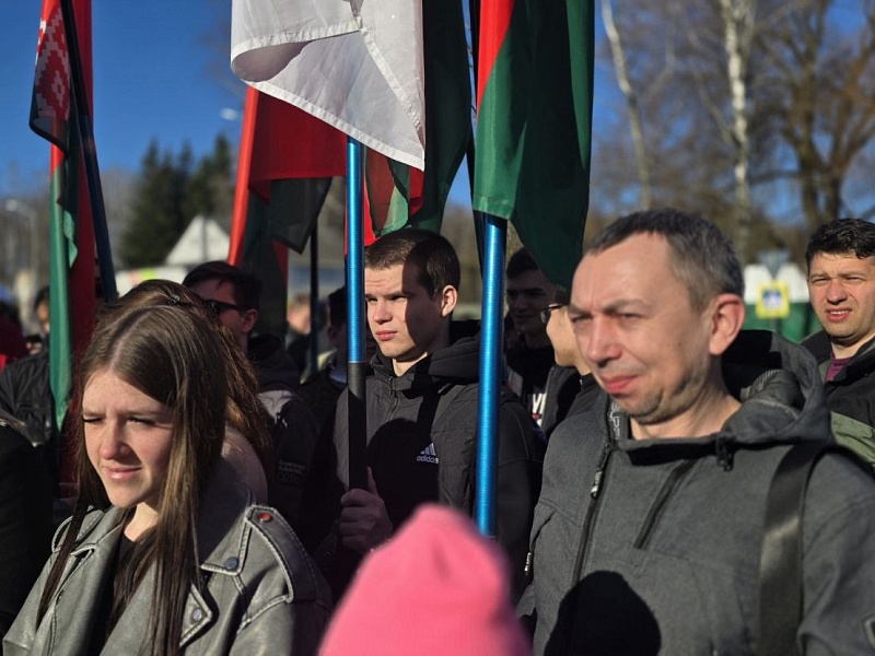 Неугосимая боль: цветы жертвам генацида белорусского народа 