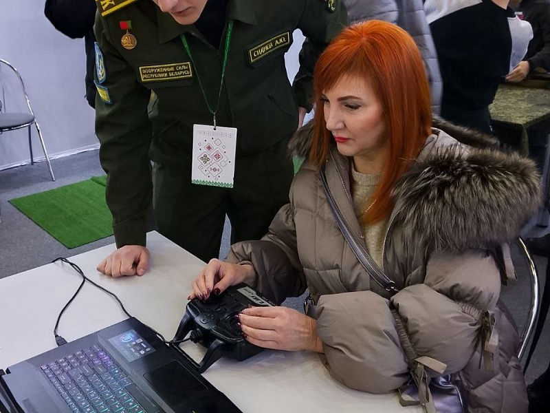 ЛИФТОСТРОИТЕЛИ НА ВЫСТАВКЕ ДОСТИЖЕНИЙ "МОЯ БЕЛАРУСЬ"!