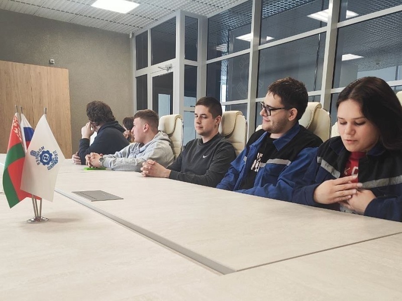 НАШЕ БУДУЩЕЕ – В ЕДИНСТВЕ: Диалог с молодежью «Могилевлифтмаш»