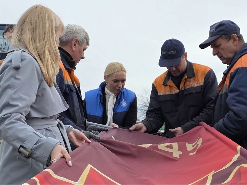 ЗВЕЗДЫ МУЖЕСТВА ПОД МИРНЫМ НЕБОМ: «Могилевлифтмаш» украшает родной город