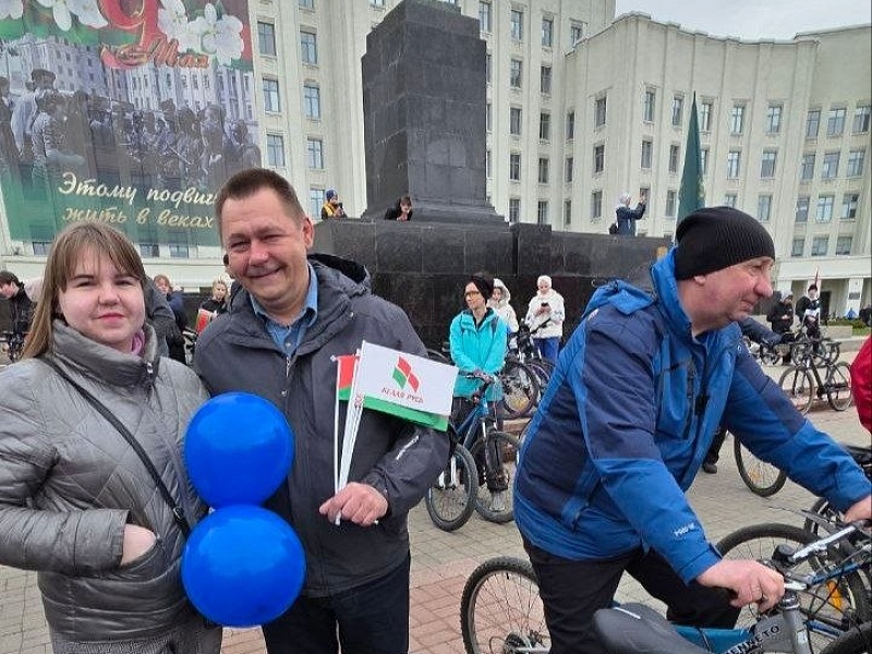 В ЕДИНОМ РИТМЕ С ГОРОДОМ: «МОГИЛЕВЛИФТМАШ» НА БОЛЬШОМ ВЕЛОПРОБЕГЕ!
