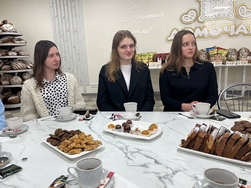 Встреча с молодежью: от соцгарантий до самореализации