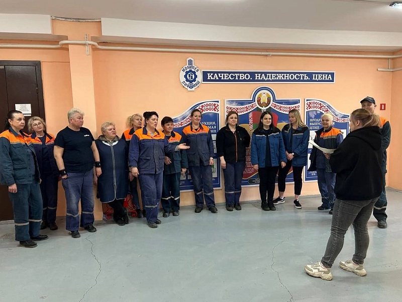ЕДИНЫЙ ДЕНЬ ИНФОРМИРОВАНИЯ на тему "ПОДВИГУ НАРОДА ЖИТЬ В ВЕКАХ. К 80-ЛЕТИЮ ПОБЕДЫ СОВЕТСКОГО НАРОДА В ВЕЛИКОЙ ОТЕЧЕСТВЕННОЙ ВОЙНЕ"