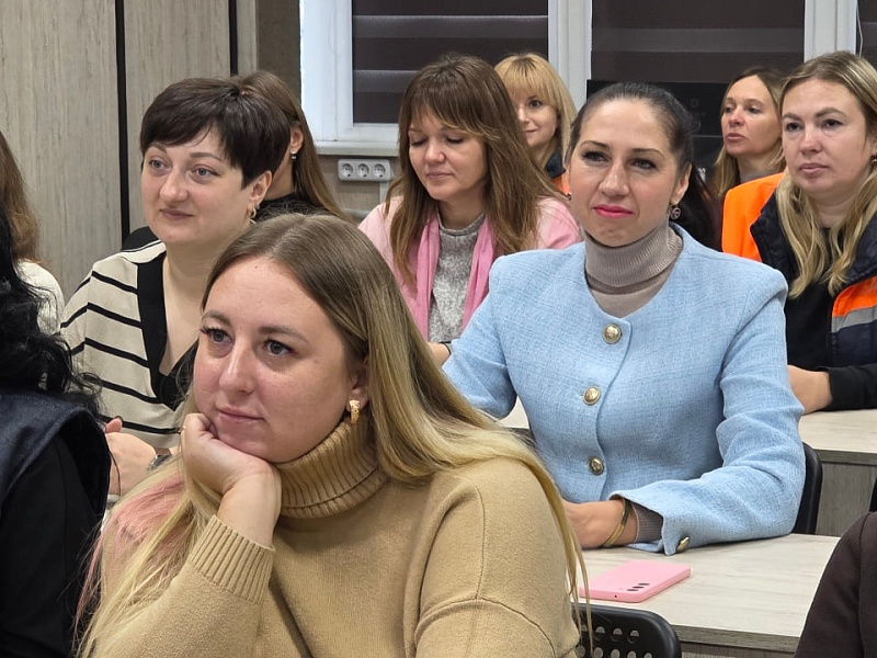 Голос сердца — активистки БСЖ Могилевлифтмаш провели духовно-просветительскую встречу в Неделю родительской любви
