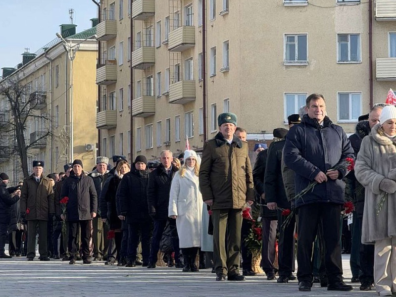 ПАМЯТЬ И УВАЖЕНИЕ К ЗАЩИТНИКАМ ОТЕЧЕСТВА