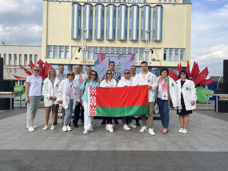 Лифтостроители на Площади Единства!