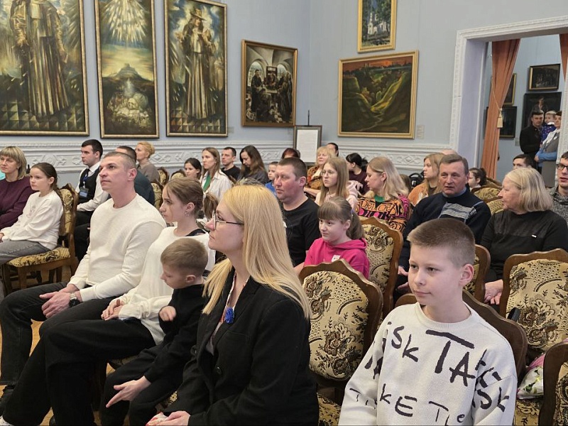 Корпоративный конкурс рисунков "МОГИЛЕВЛИФТМАШ ГЛАЗАМИ ДЕТЕЙ"