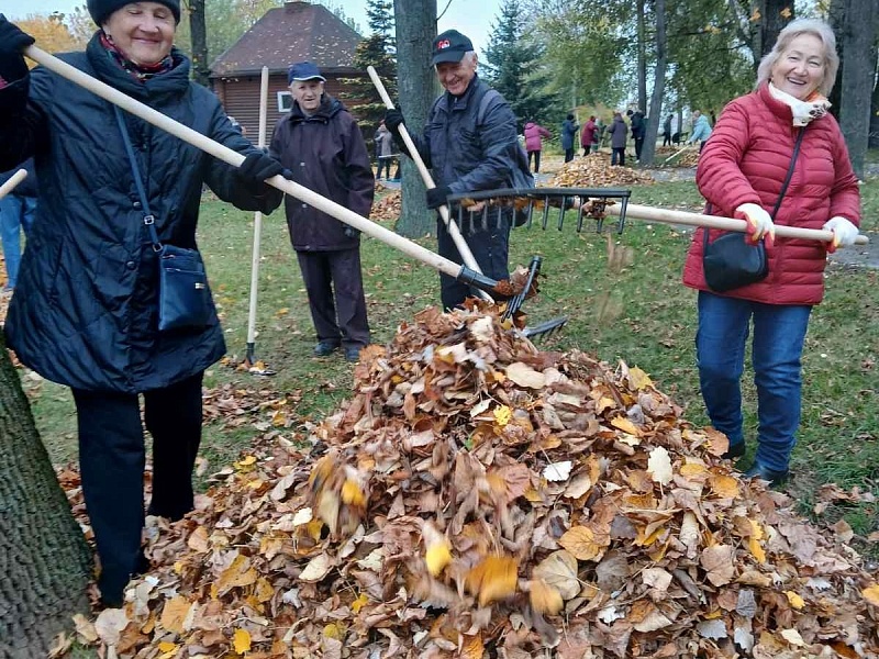 НАВЕЛИ ПОРЯДОК ВМЕСТЕ, ЧТОБЫ НАШ ЛЮБИМЫЙ ГОРОД РАДОВАЛ КАЖДОГО СВОИМ ТЕПЛОМ И УЮТОМ!